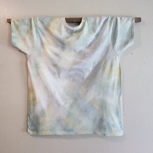 Summer Lightweight Tie-Dye T-Shirt